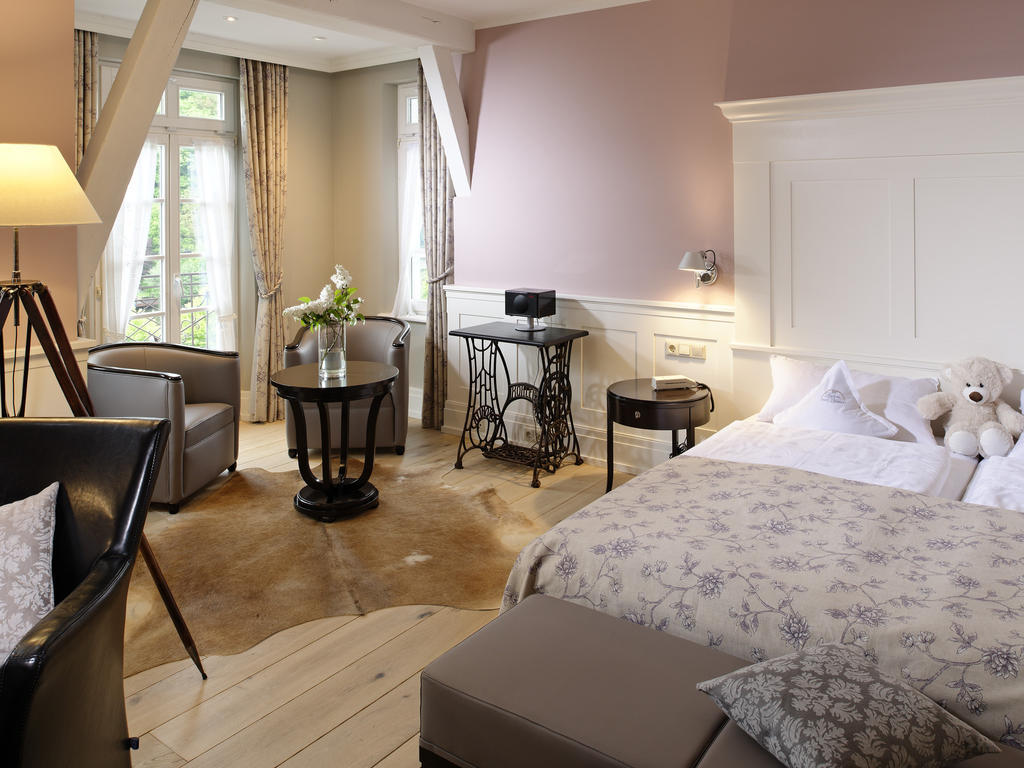 Landhotel Zum Baeren Balduinstein Ruang foto